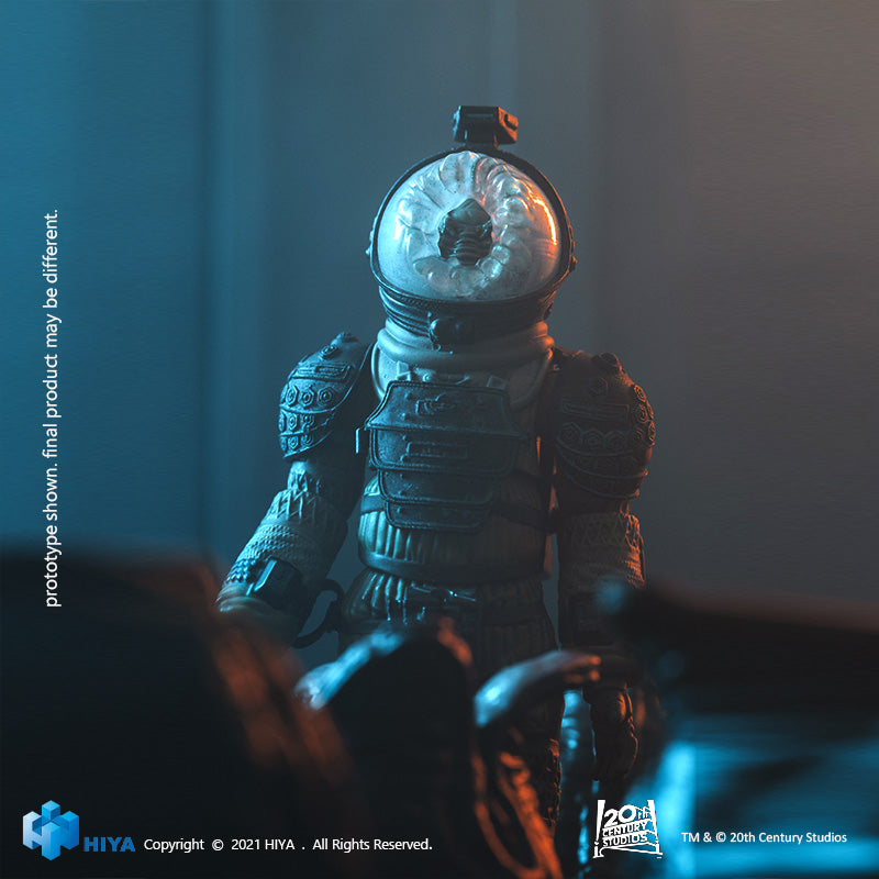 HIYA Exquisite Mini Series 1/18 Scale 5 Inch ALIEN Kane Facehugger Attack Action Figure